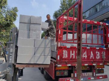 A級(jí)防火保溫板出廠價(jià)，量大從優(yōu)，A級(jí)保溫板生產(chǎn)廠家朝欽節(jié)能